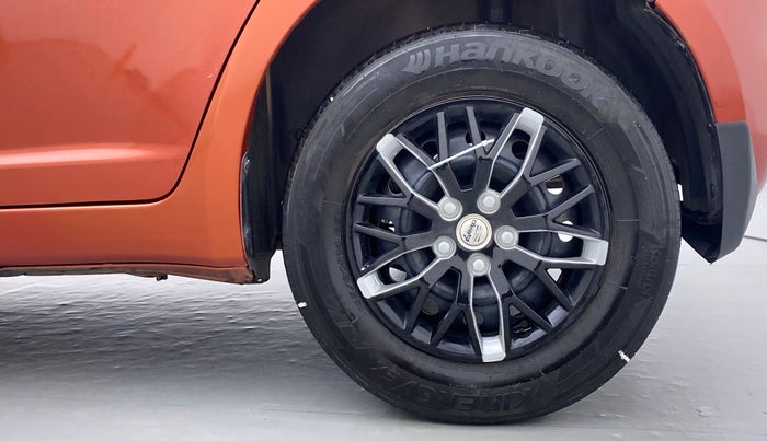 2011 Maruti Swift VXI D, Petrol, Manual, 55,215 km, Left Rear Wheel
