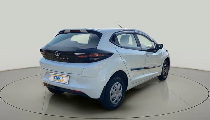 2023 Tata ALTROZ XE PLUS PETROL, Petrol, Manual, 5,784 km, Right Back Diagonal