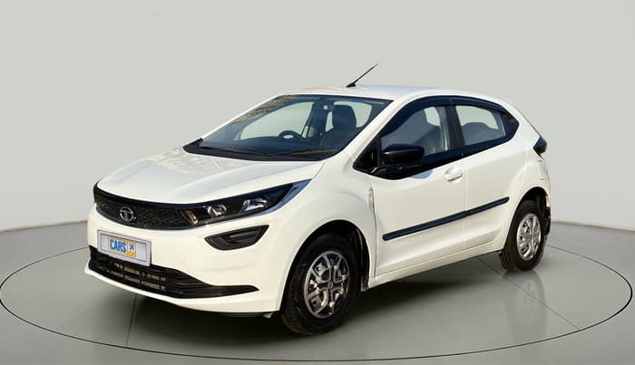 2023 Tata ALTROZ XE PLUS PETROL, Petrol, Manual, 5,784 km, Left Front Diagonal
