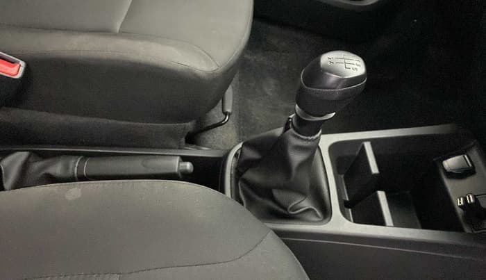 2022 Renault Kwid RXL 1.0, Petrol, Manual, 18,286 km, Gear Lever