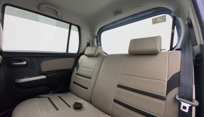 2016 Maruti Wagon R 1.0 VXI AMT, Petrol, Automatic, 35,899 km, Right Side Rear Door Cabin
