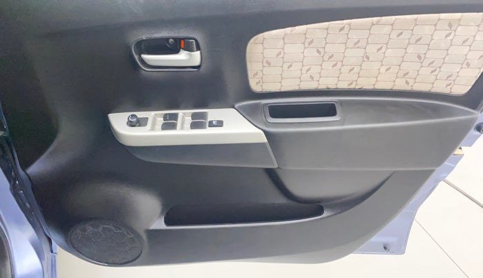 2016 Maruti Wagon R 1.0 VXI AMT, Petrol, Automatic, 35,899 km, Driver Side Door Panels Control