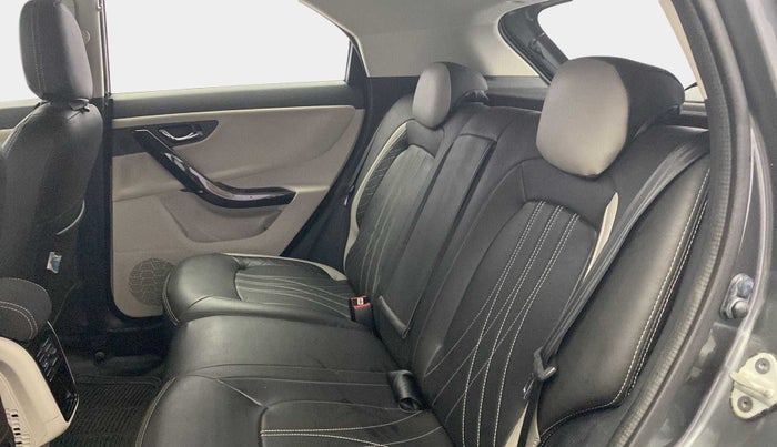 2021 Tata NEXON XZ PLUS PETROL SUNROOF, Petrol, Manual, 35,370 km, Right Side Rear Door Cabin
