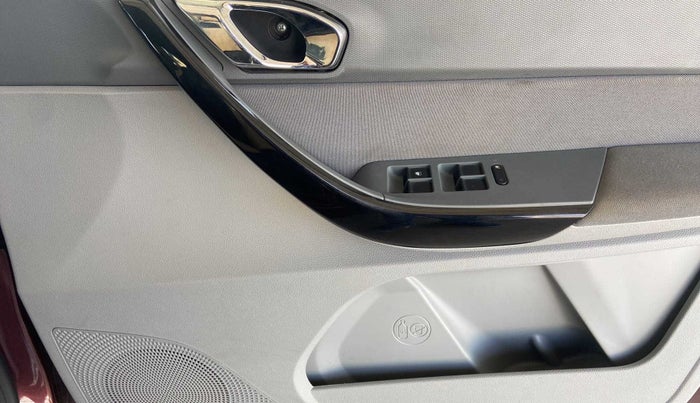 2020 Tata TIGOR XZ PLUS PETROL, Petrol, Manual, 6,859 km, Driver Side Door Panels Control