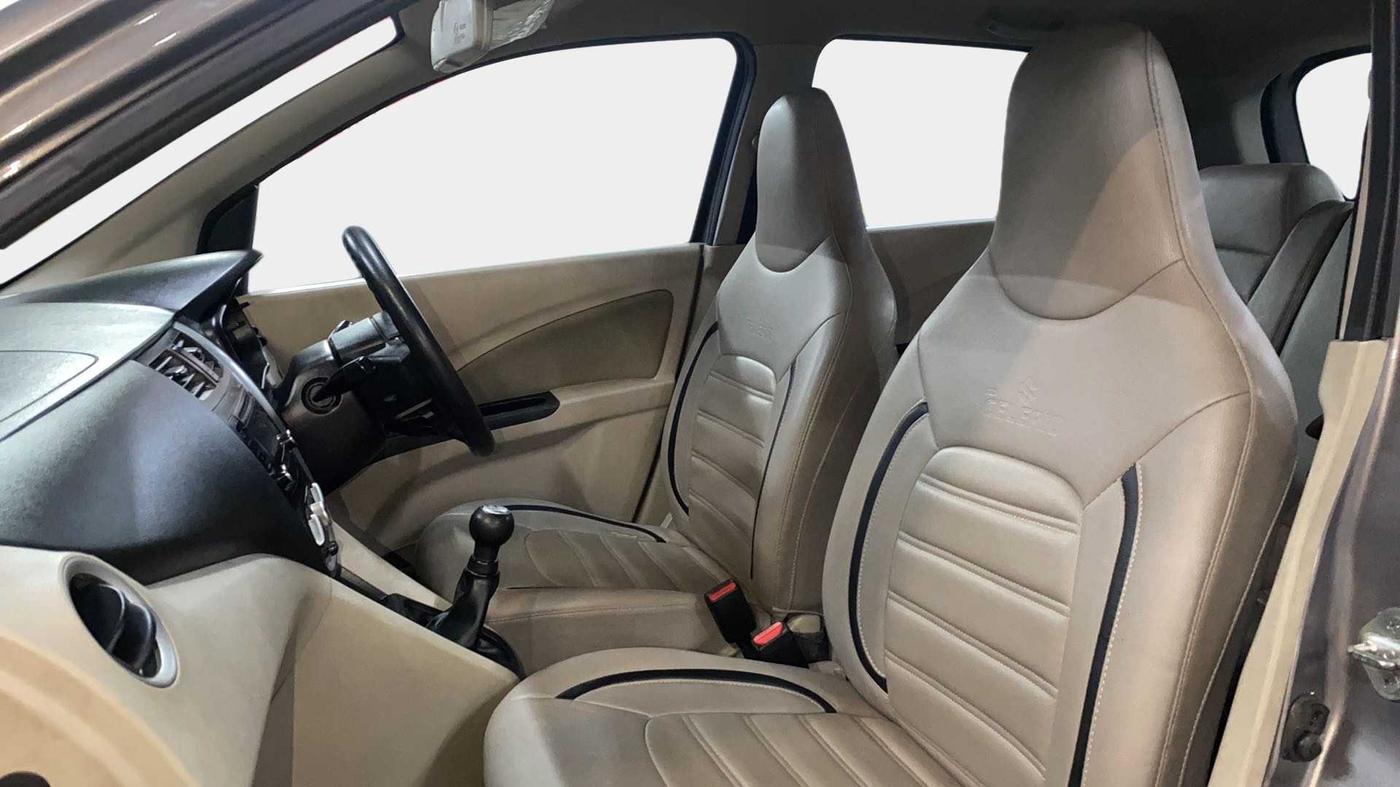 2020 Maruti Celerio ZXI, Petrol, Manual, 67,924 km, Right Side Front Door Cabin