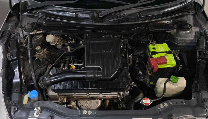 2013 Maruti Swift VXI, Petrol, Manual, 88,726 km, Open Bonet