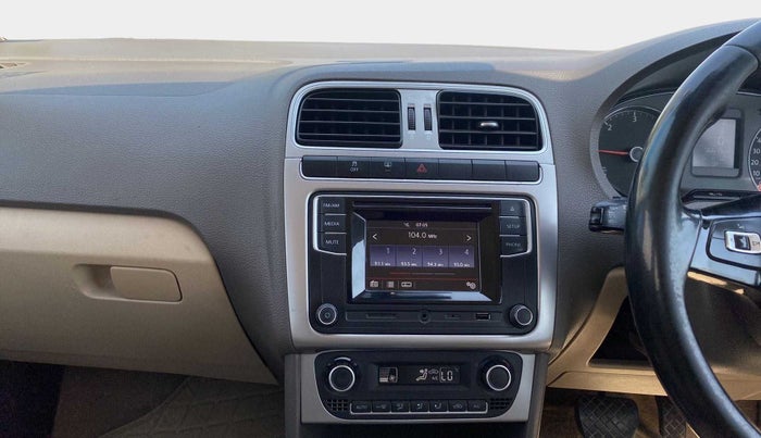 2017 Volkswagen Vento HIGHLINE PLUS 1.5 AT 16 ALLOY, Diesel, Automatic, 96,611 km, Air Conditioner