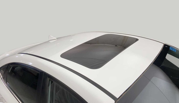 2018 Hyundai Verna 1.6 VTVT SX O, Petrol, Manual, 64,484 km, Roof