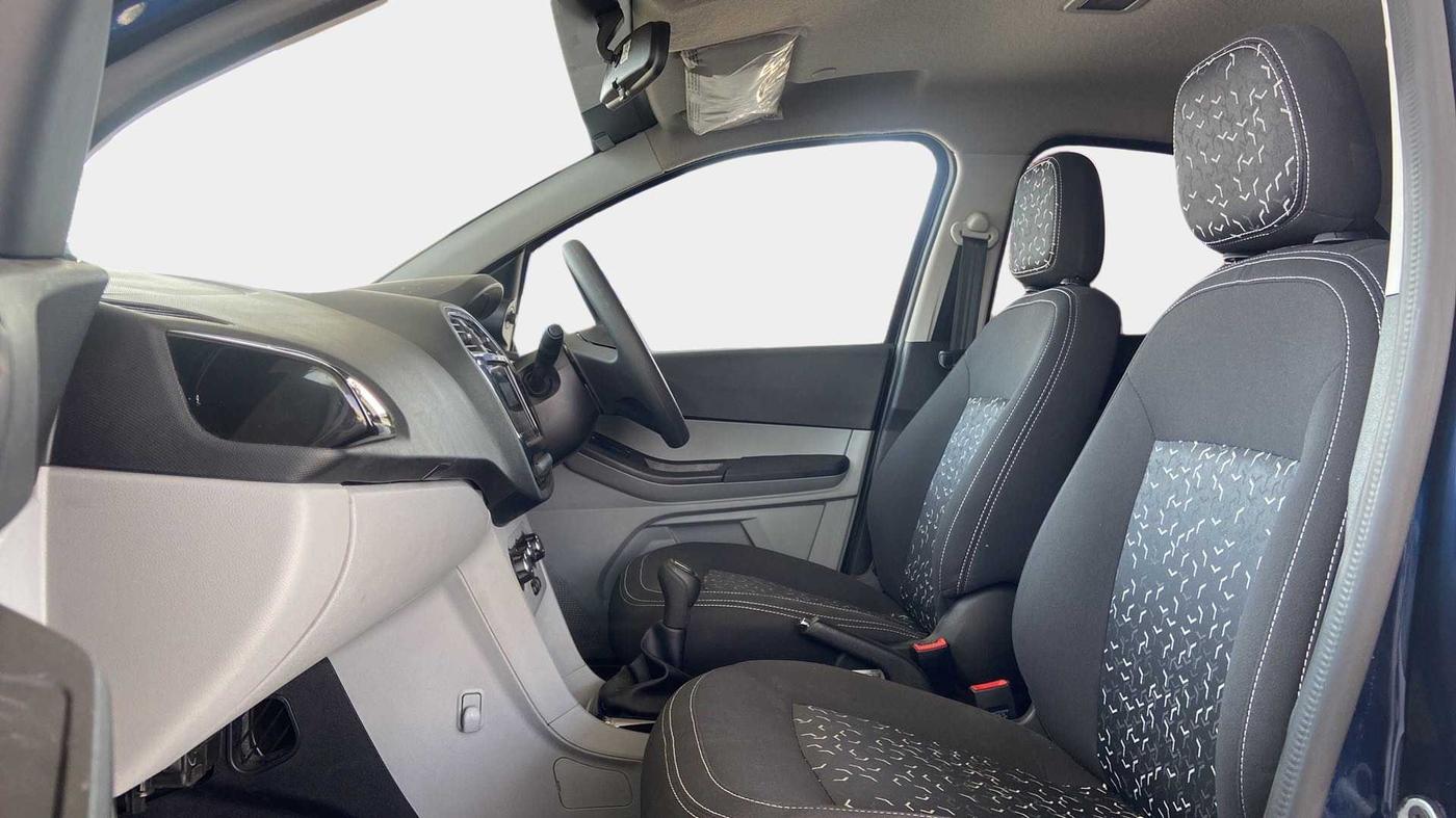 2023 Tata Tiago XT PETROL, Petrol, Manual, 2,951 km, Right Side Front Door Cabin
