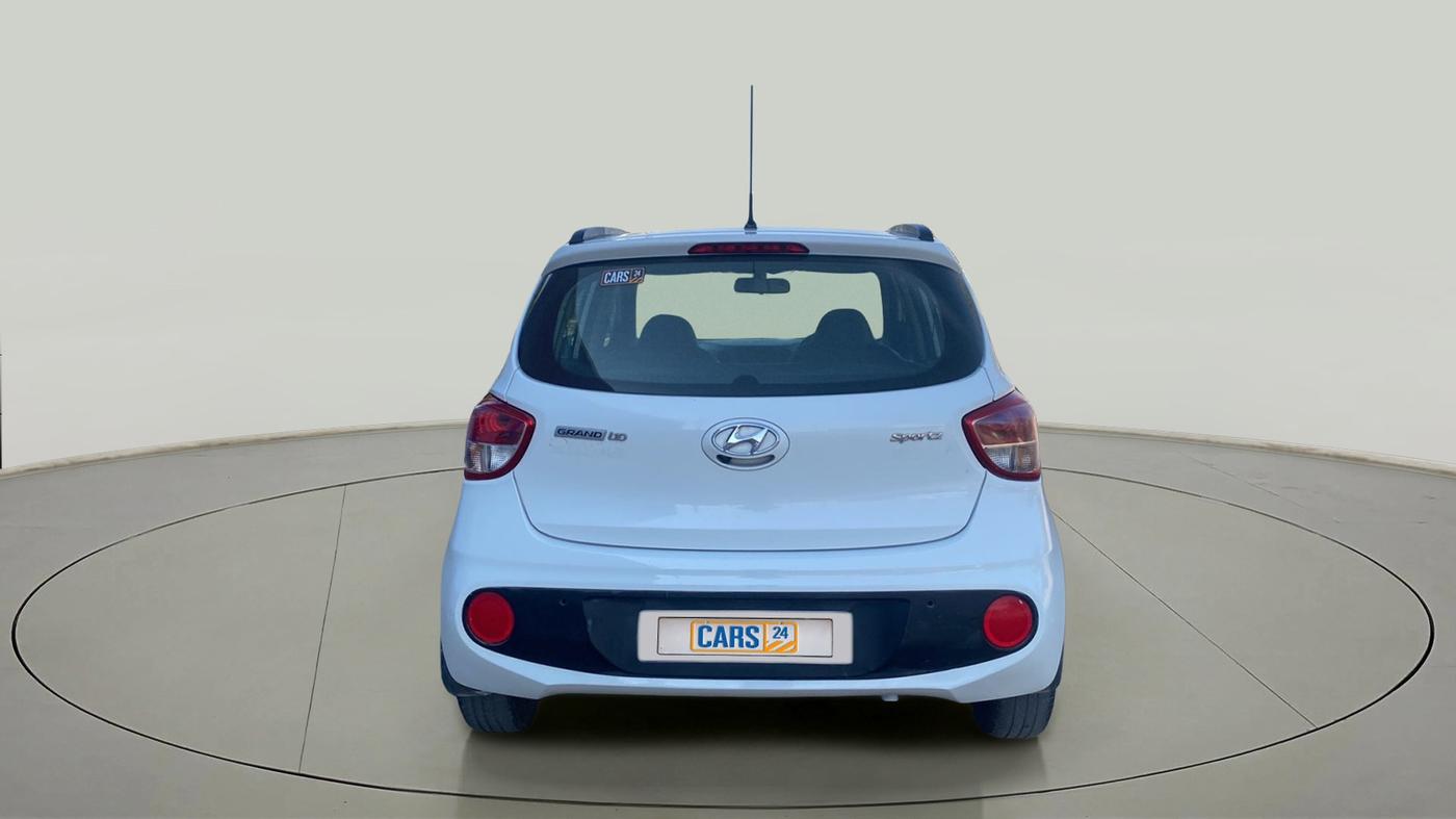 2018 Hyundai Grand i10 SPORTZ 1.2 KAPPA VTVT, Petrol, Manual, 40,832 km, Back/Rear