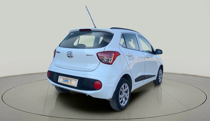 2018 Hyundai Grand i10 SPORTZ 1.2 KAPPA VTVT, Petrol, Manual, 40,832 km, Right Back Diagonal