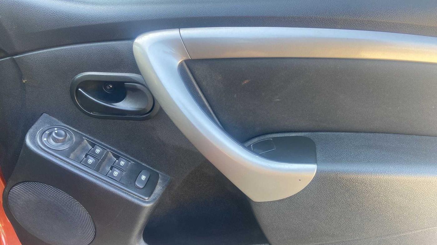 2019 Renault Duster RXS OPT CVT, Petrol, Automatic, 23,298 km, Driver Side Adjustment Panel