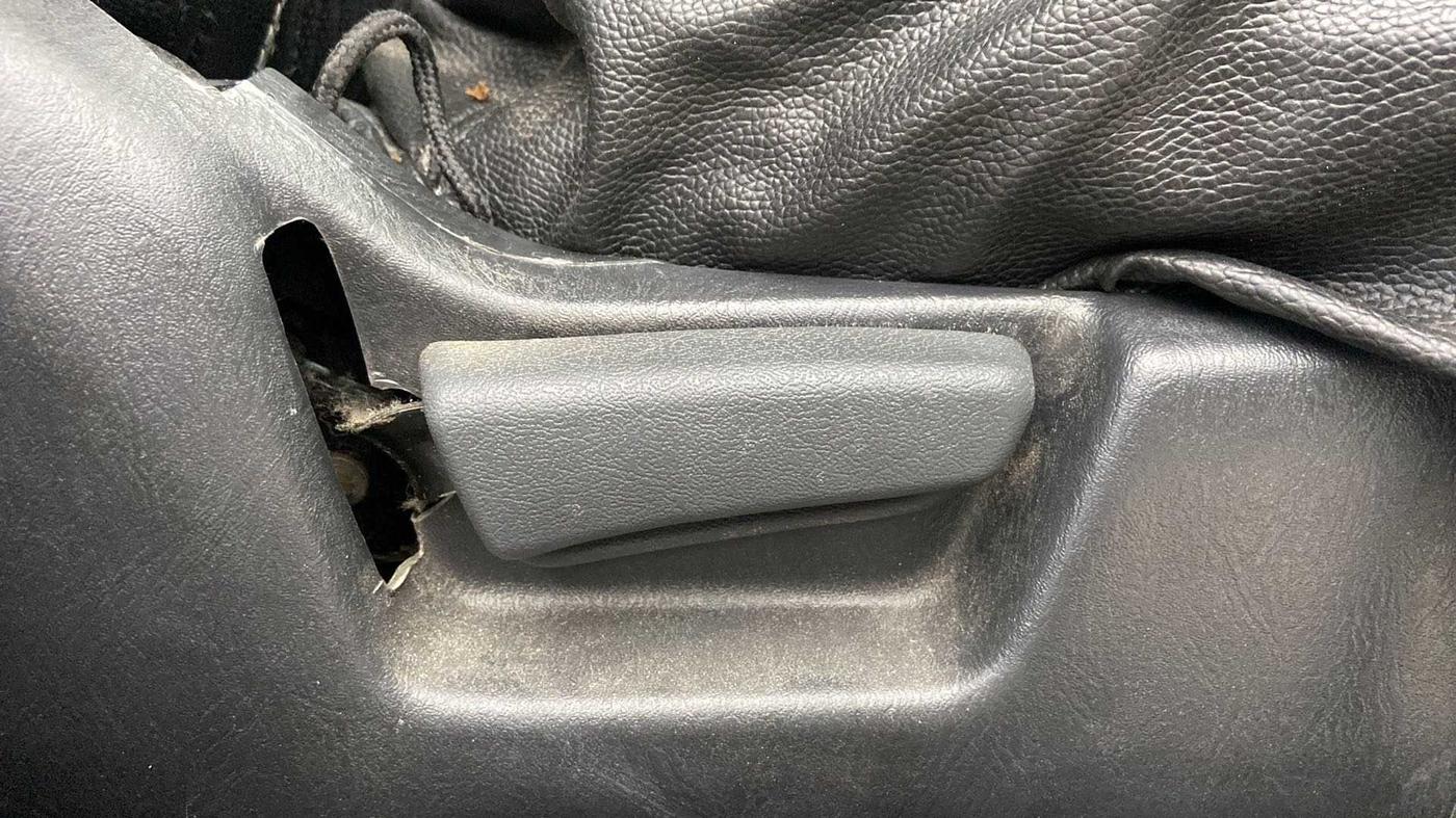 2016 Maruti Alto K10 VXI AMT, Petrol, Automatic, 50,821 km, Driver Side Adjustment Panel