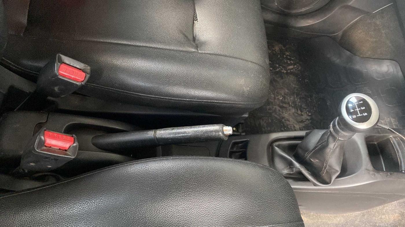 2015 Maruti Wagon R 1.0 VXI, CNG, Manual, 48,903 km, Gear Lever
