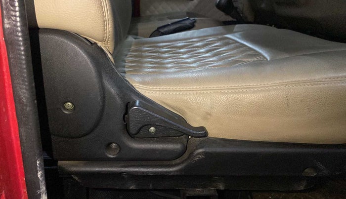 2019 Mahindra Thar CRDE 4X4 AC, Diesel, Manual, 35,536 km, Driver Side Adjustment Panel