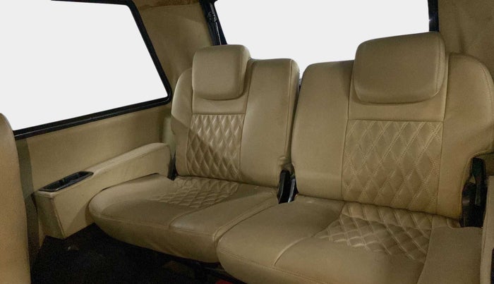 2019 Mahindra Thar CRDE 4X4 AC, Diesel, Manual, 35,536 km, Right Side Rear Door Cabin