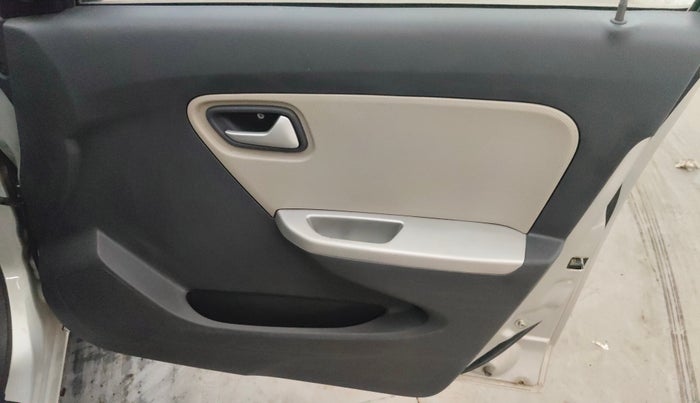 2018 Maruti Alto K10 VXI (O) AMT, Petrol, Automatic, 28,741 km, Driver Side Door Panels Control