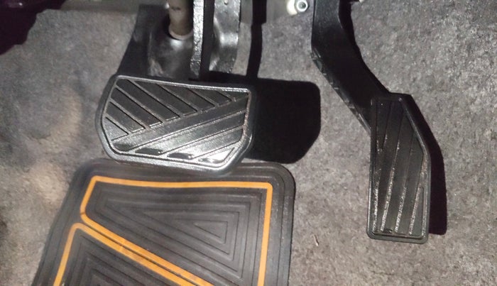 2018 Maruti Alto K10 VXI (O) AMT, Petrol, Automatic, 28,741 km, Pedals