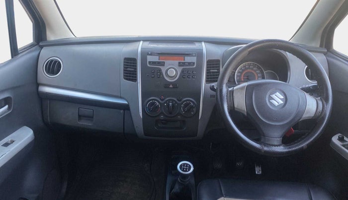 2011 Maruti Wagon R 1.0 VXI, Petrol, Manual, 62,381 km, Dashboard