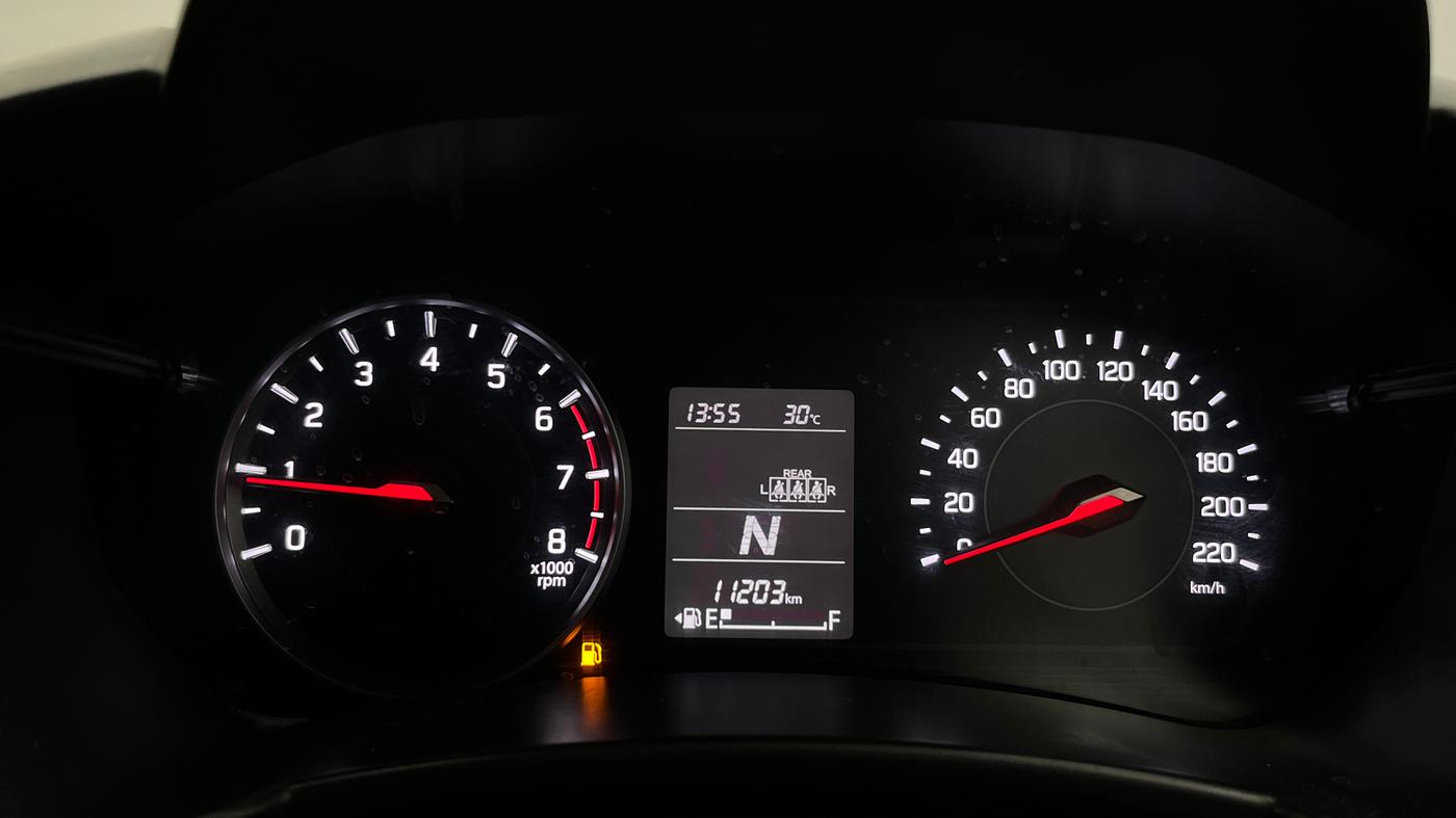 2025 Maruti Swift ZXi AMT, Petrol, Automatic, 11,156 km, Odometer Image