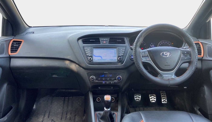 2017 Hyundai i20 Active 1.2 SX, Petrol, Manual, 53,350 km, Dashboard