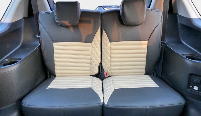2020 Maruti XL6 ALPHA AT, Petrol, Automatic, 11,429 km, Third Seat Row ( optional )