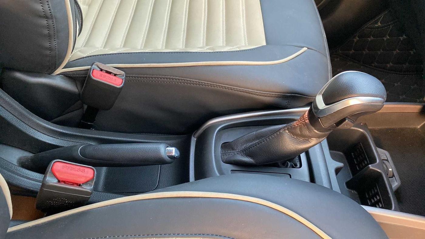 2020 Maruti XL6 ALPHA AT, Petrol, Automatic, 11,429 km, Gear Lever
