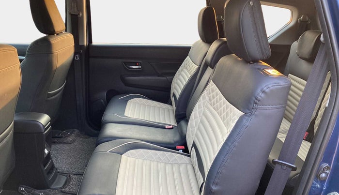 2020 Maruti XL6 ALPHA AT, Petrol, Automatic, 11,429 km, Right Side Rear Door Cabin