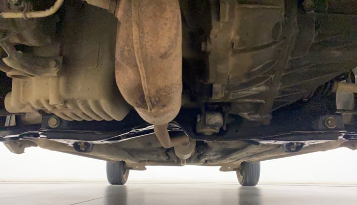 2013 Toyota Etios Liva G, Petrol, Manual, 87,572 km, Front Underbody