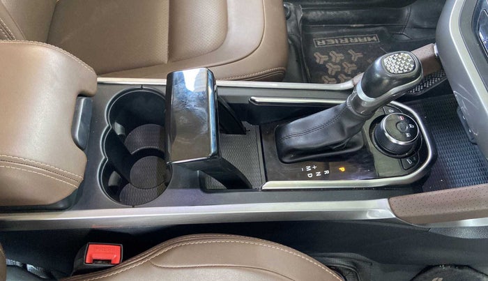 2020 Tata Harrier XZA 2.0L, Diesel, Automatic, 72,315 km, Gear Lever