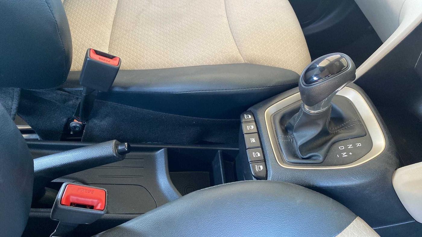 2021 Hyundai NEW SANTRO SPORTZ AMT, Petrol, Automatic, 10,256 km, Gear Lever