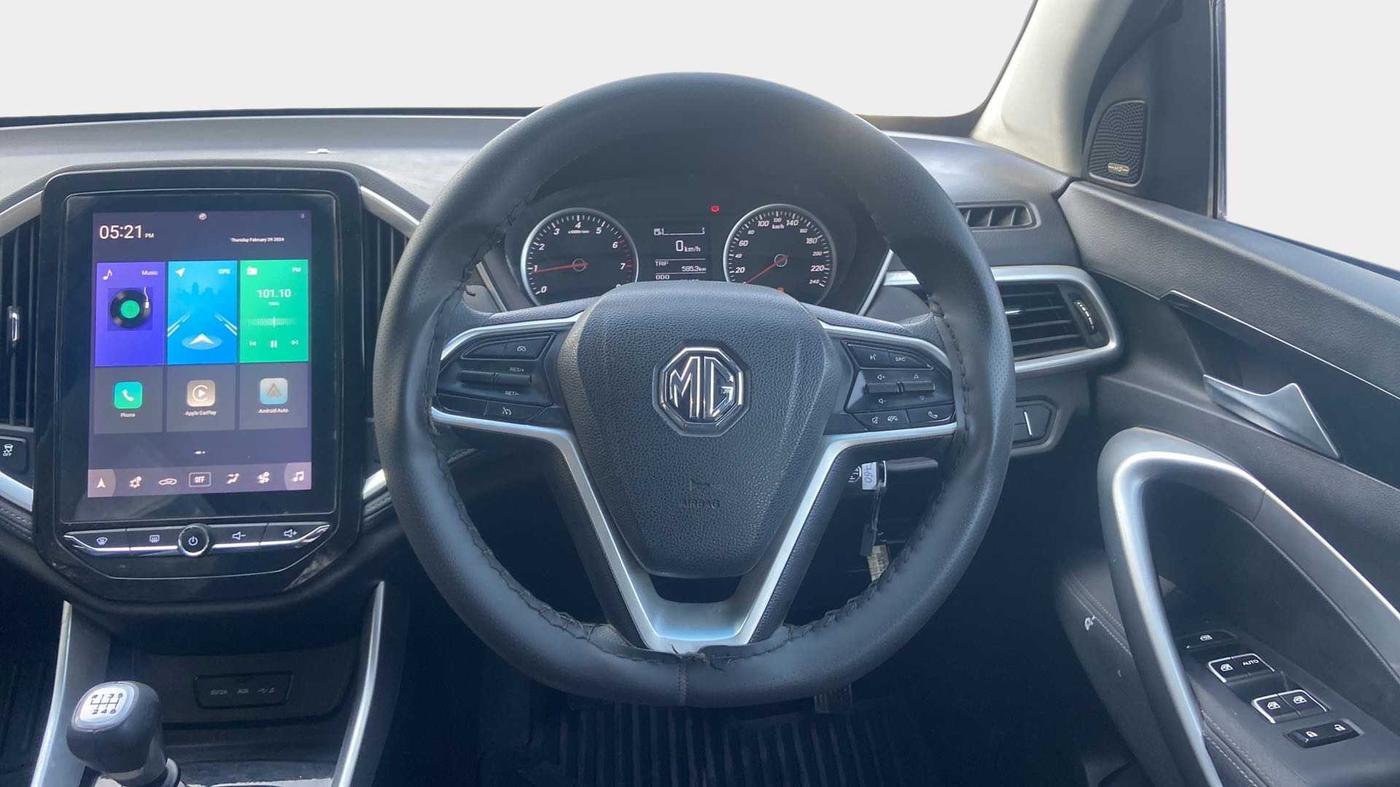 2021 MG HECTOR SUPER 1.5 PETROL, Petrol, Manual, 28,164 km, Steering Wheel Close Up