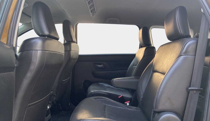 2019 Maruti XL6 ALPHA AT, Petrol, Automatic, 42,393 km, Right Side Rear Door Cabin