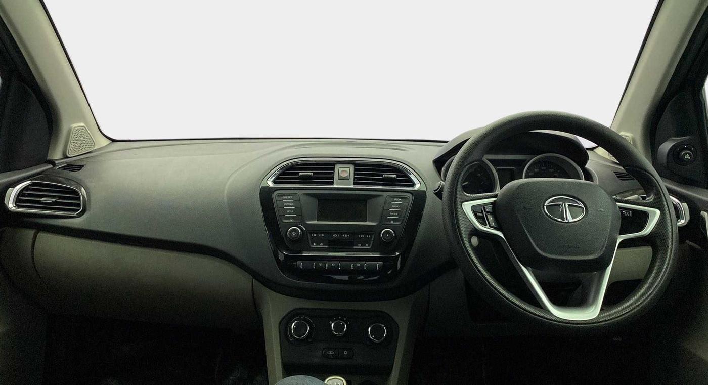 2017 Tata Tiago XZ PETROL, Petrol, Manual, 61,624 km, Dashboard