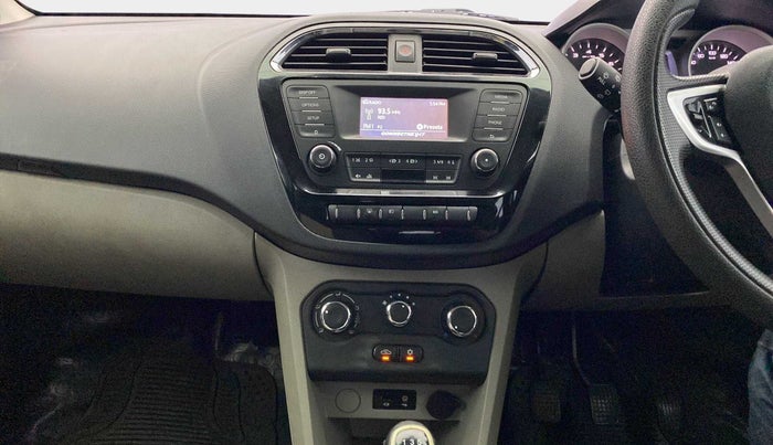 2017 Tata Tiago XZ PETROL, Petrol, Manual, 61,624 km, Air Conditioner