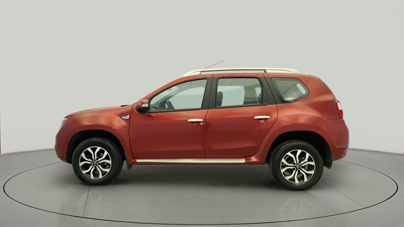 2017 Nissan Terrano XV D THP PREMIUM 110 PS, Diesel, Manual, 1,03,084 km, Left Side