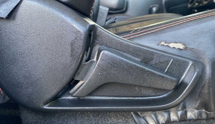 2020 Maruti S PRESSO VXI PLUS AMT, Petrol, Automatic, 32,113 km, Driver Side Adjustment Panel