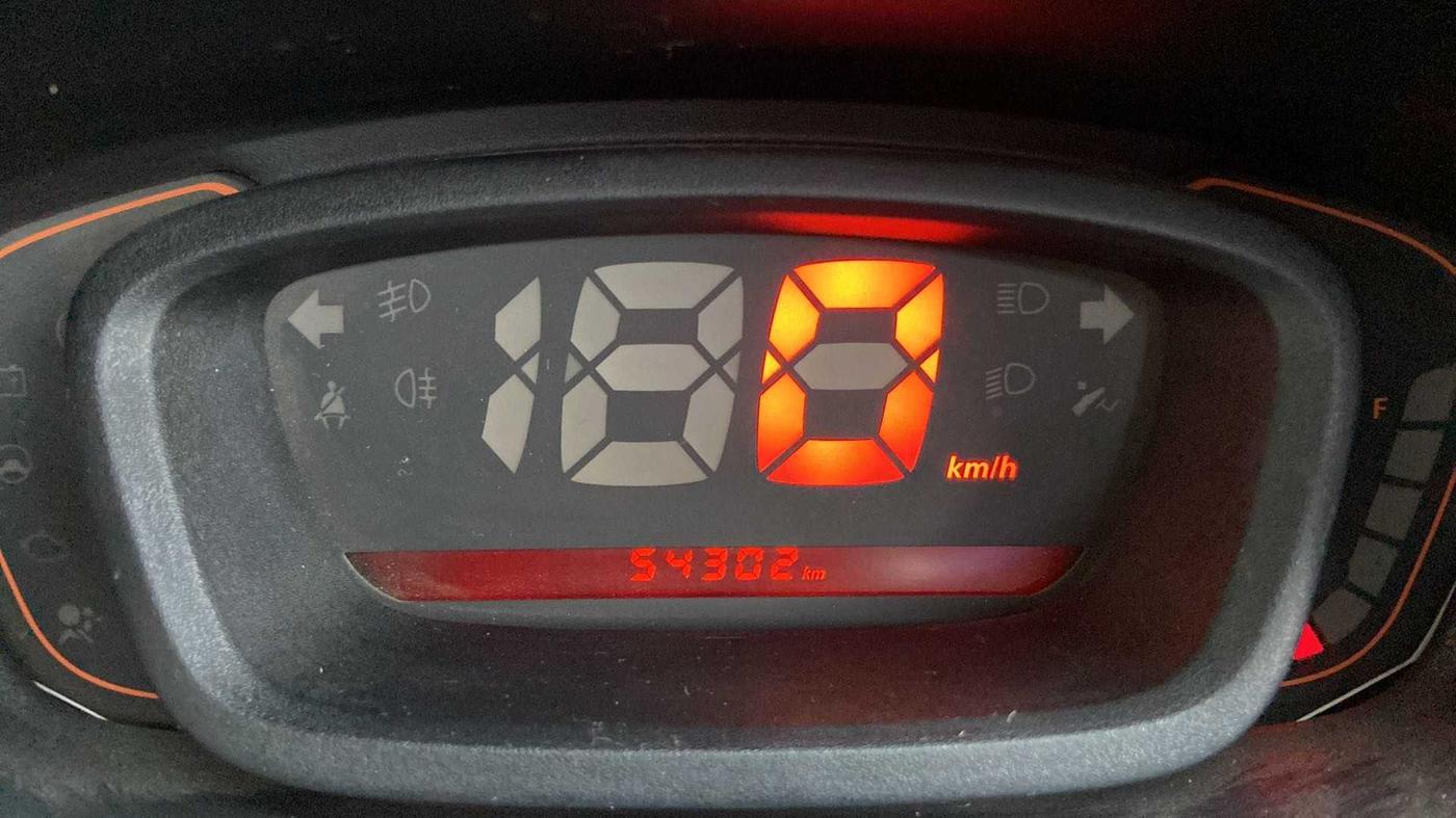 2018 Renault Kwid RXT 1.0 (O), Petrol, Manual, 54,219 km, Odometer Image