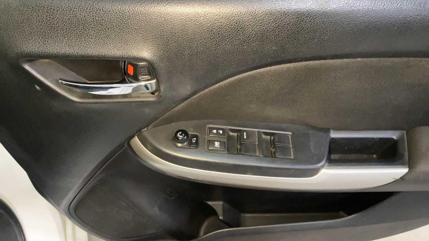 2017 Maruti Baleno ZETA CVT PETROL 1.2, Petrol, Automatic, 28,556 km, Driver Side Door Panels Control