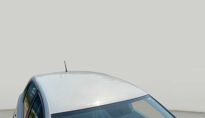 2016 Volkswagen Polo COMFORTLINE 1.2L, Petrol, Manual, 33,463 km, Roof