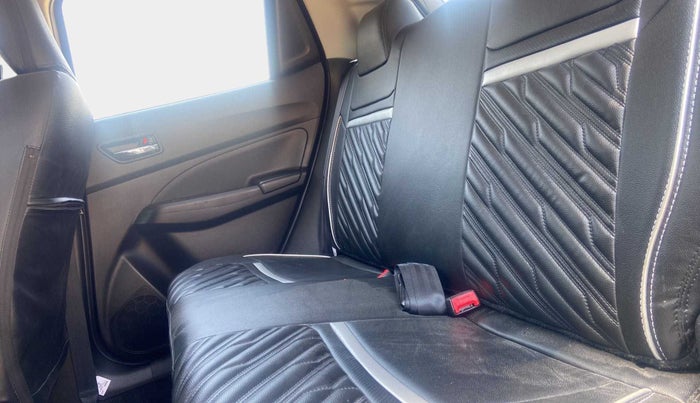 2021 Maruti Swift VXI AMT, Petrol, Automatic, 10,668 km, Right Side Rear Door Cabin