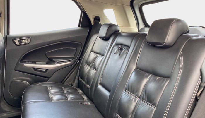 2019 Ford Ecosport TITANIUM 1.5L DIESEL, Diesel, Manual, 72,145 km, Right Side Rear Door Cabin