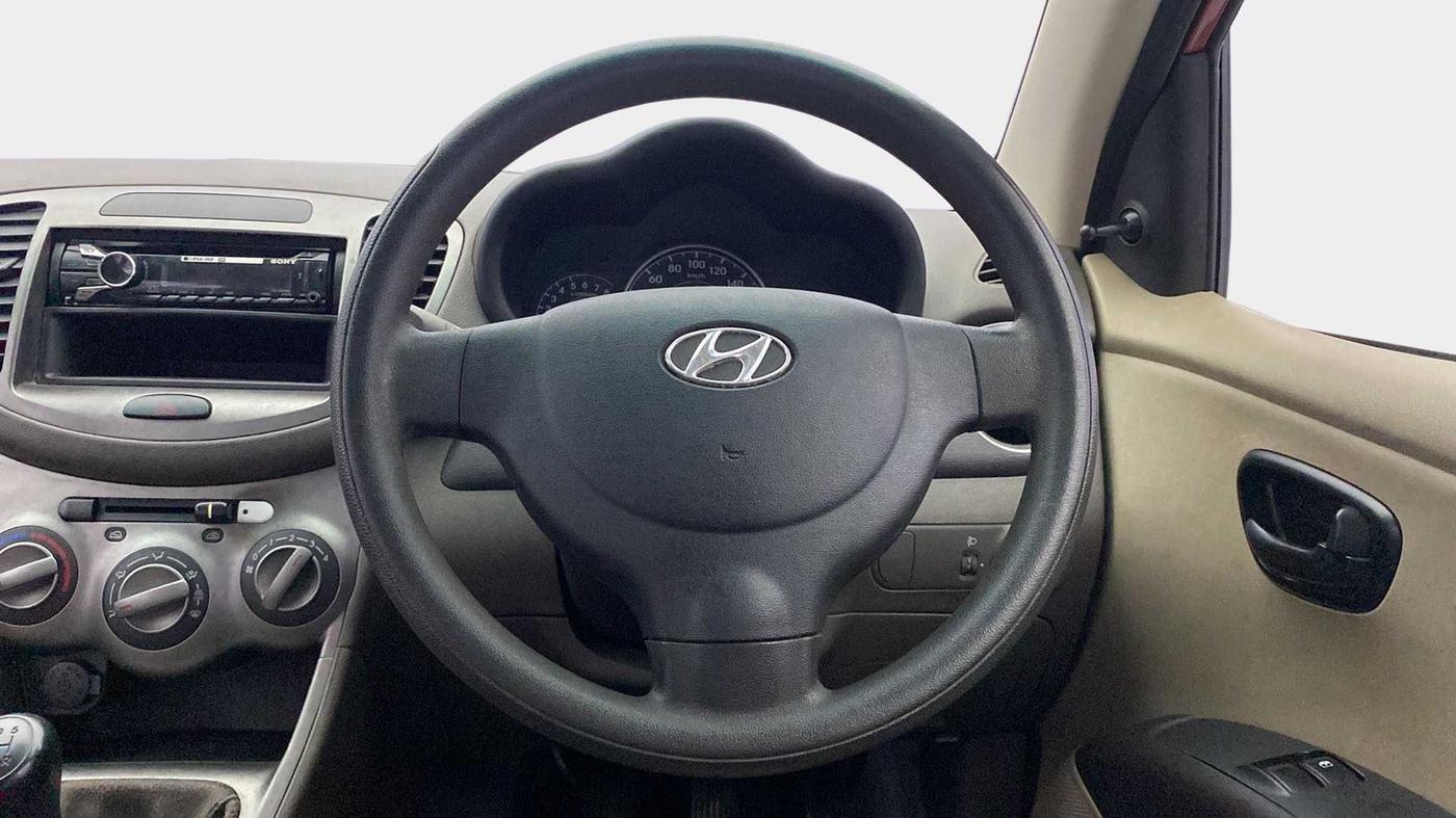 2012 Hyundai i10 ERA 1.1, Petrol, Manual, 64,316 km, Steering Wheel Close Up