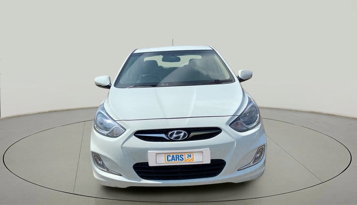 2012 Hyundai Verna FLUIDIC 1.6 CRDI EX, Diesel, Manual, 96,687 km, Front