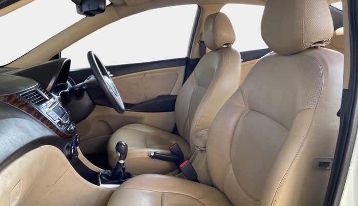 2012 Hyundai Verna FLUIDIC 1.6 CRDI EX, Diesel, Manual, 96,687 km, Right Side Front Door Cabin