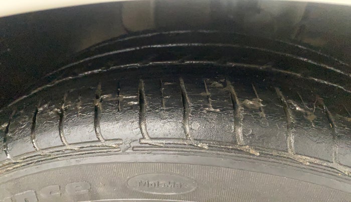 2022 Tata Tiago XZA PLUS DUAL TONE PETROL, Petrol, Automatic, 24,930 km, Right Front Tyre Tread