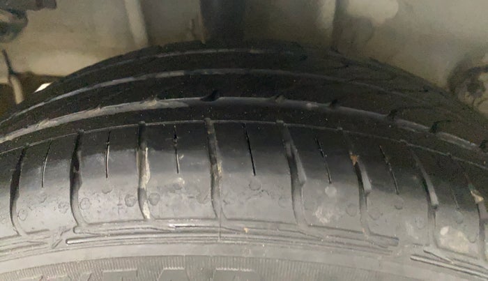 2022 Tata Tiago XZA PLUS DUAL TONE PETROL, Petrol, Automatic, 24,930 km, Right Rear Tyre Tread