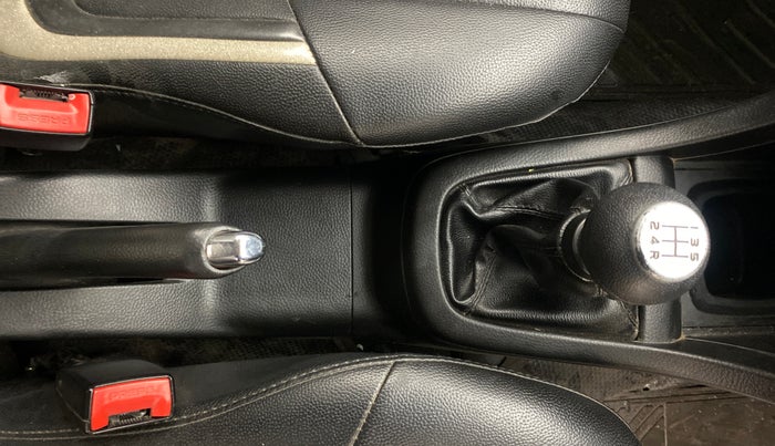 2016 Maruti Swift VXI, Petrol, Manual, 77,142 km, Gear Lever