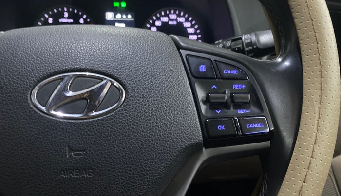 2018 Hyundai Tucson GLS 4WD AT DIESEL, Diesel, Automatic, 1,28,073 km, Adaptive Cruise Control