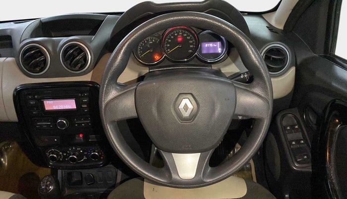 2015 Renault Duster 85 PS RXL DIESEL, Diesel, Manual, 87,758 km, Steering Wheel Close Up